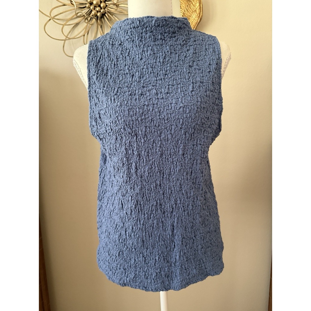 LOFT NWT Textured Smocked Mock Neck Sleeveless Top Blue Size Large Stretch